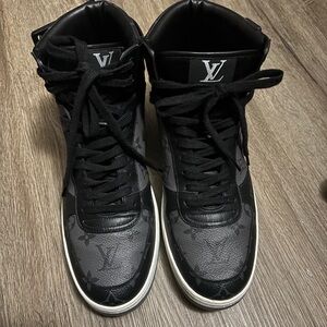 Louis Vuitton Men's Black and Gray Sneakers